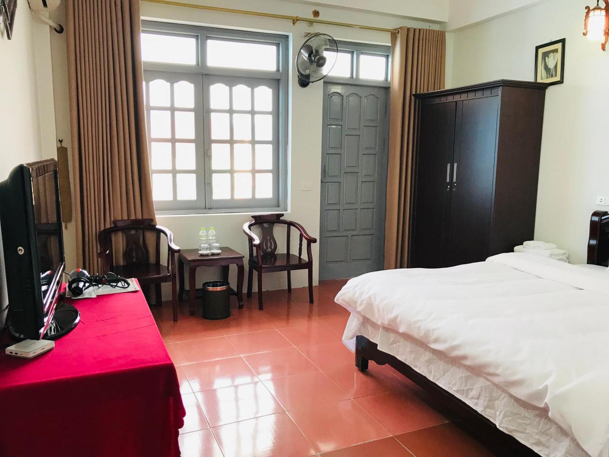 Anh Anh Hotel Bac Ha  Luaran gambar